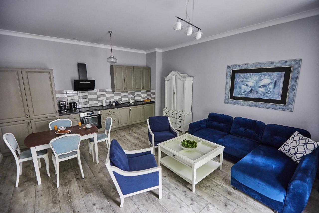 Niebieski Apartament De Lux Dla 4 Osob Chorzow Katowice 外观 照片